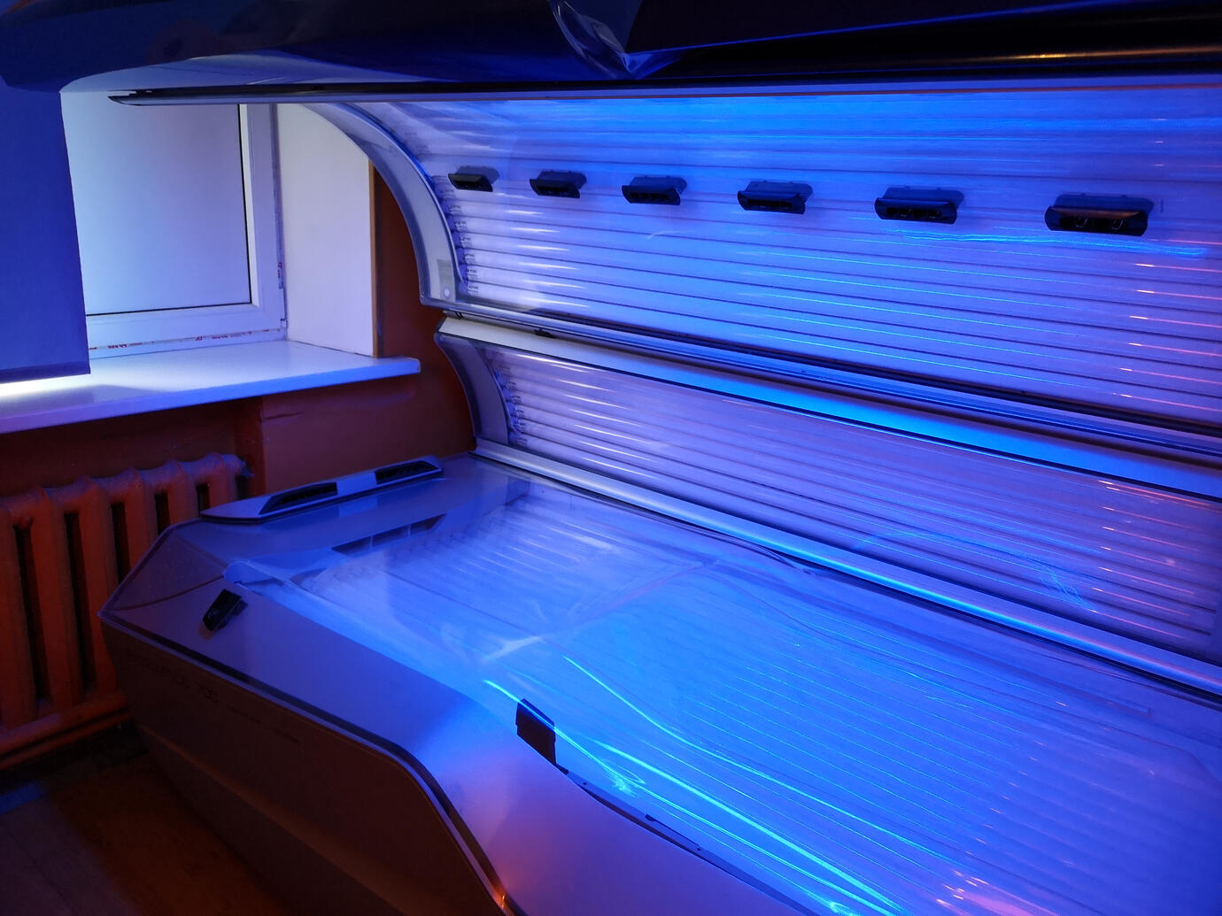 Cama de bronceado abierta